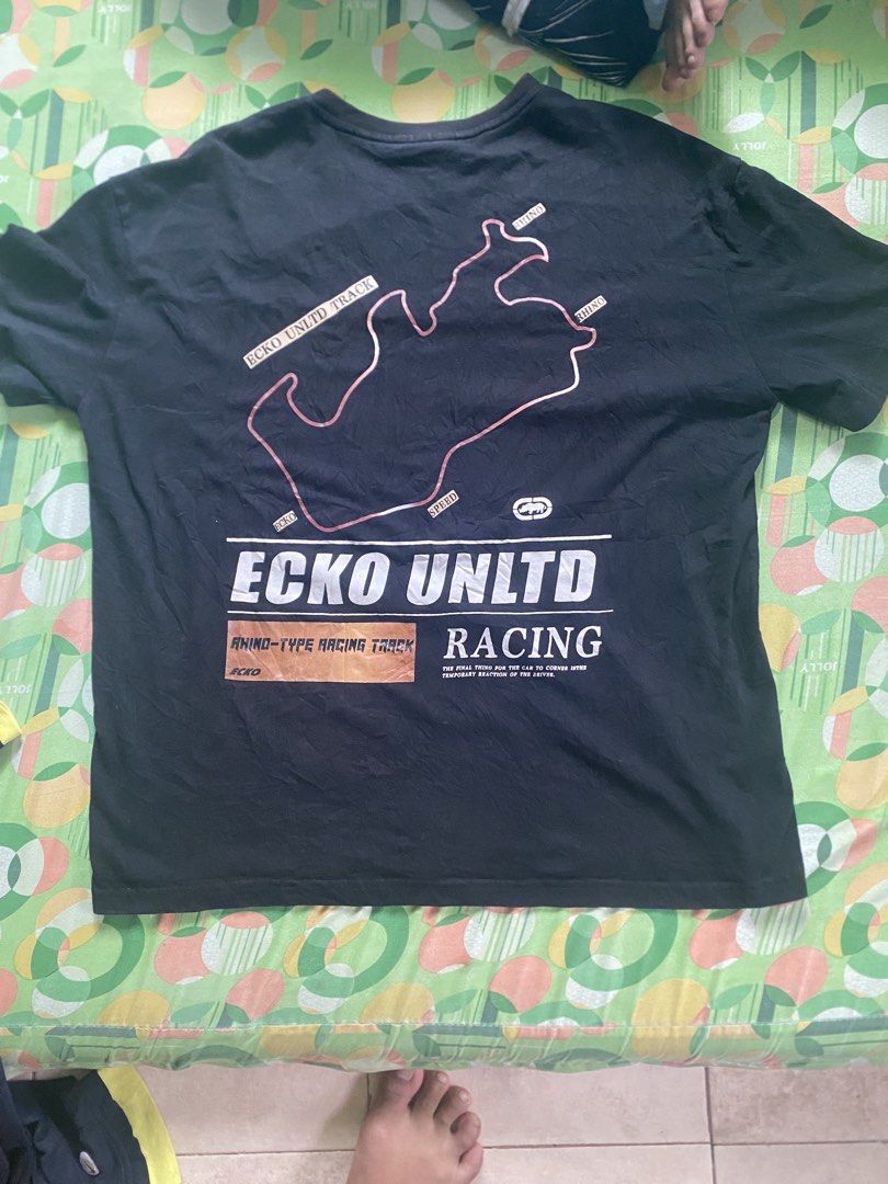 ECKO UNLTD Shirt (Category: Activewear) located in Manila. Submitted by thrift-things (Listing ID 1460837951, Image 1). Description: .
