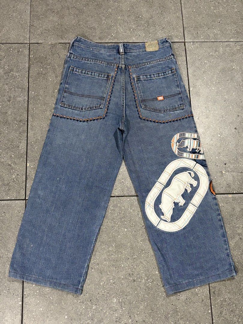 Ecko y2k pants (Category: Jeans) located in Manila. Submitted by luxstreetwearzcasual (Listing ID 1460786588, Image 2). Description: In good condition 32” waist 36” length 9.5 hem.