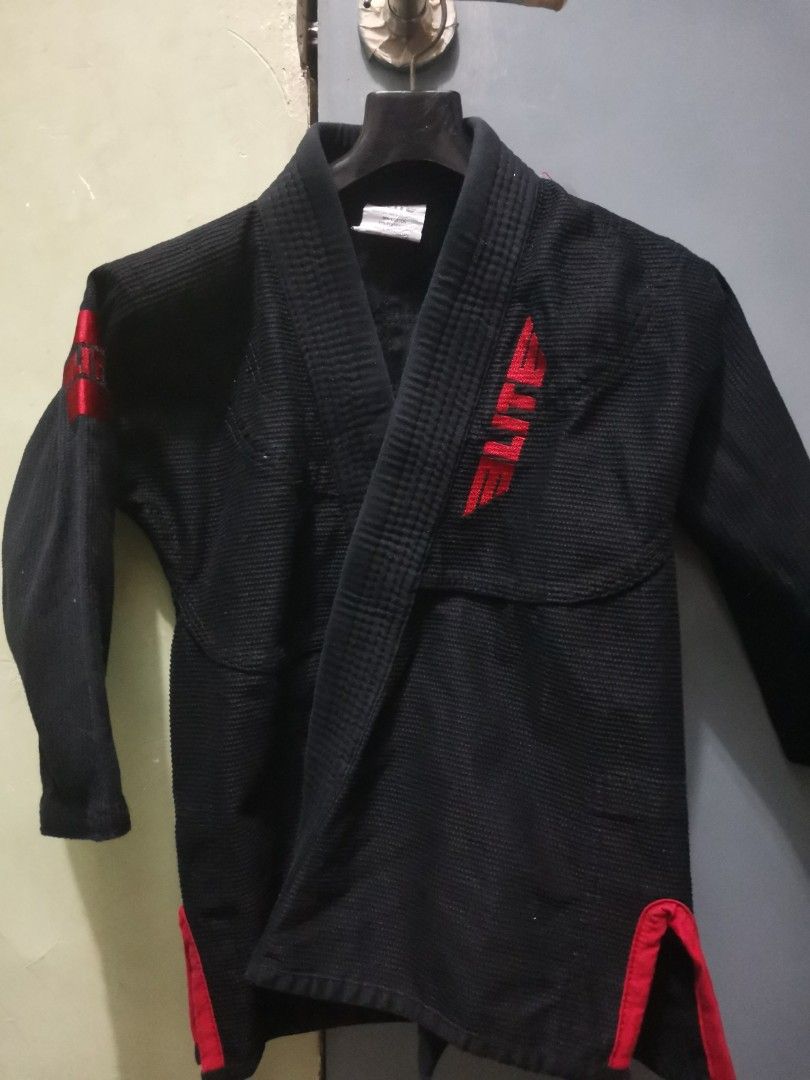 Elite GI C00 (Category: Combat Sports) located in Manila. Submitted by mharl16apron (Listing ID 1460731675, Image 1). Description: C00 Need wash All items are from bale please manage your expectation.