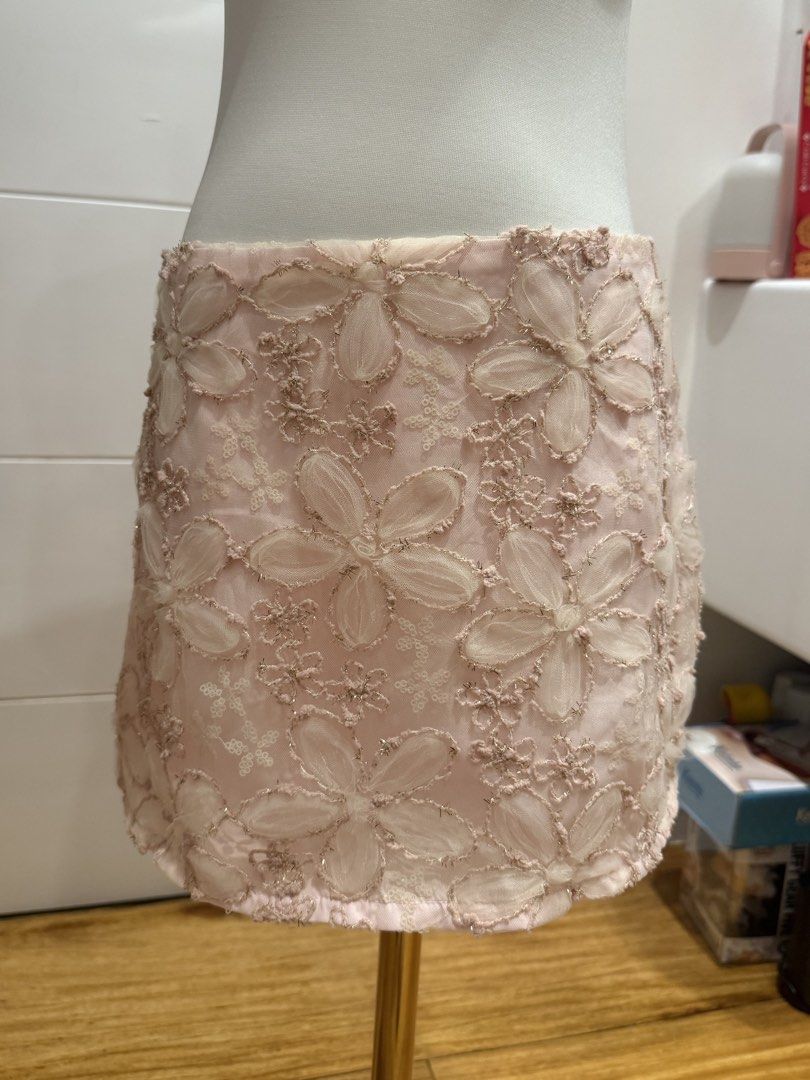 Embroidered Beaded Pink Mini Skirt Coquette (Category: Skirts) located in Quezon City. Submitted by kristinascl0set (Listing ID 1460903370, Image 1). Description: Bought it from a Vietnamese brand! Still with tag! Has built in inner shorts! Message for more pics!! Brandy Melville Edikted Aritzia .