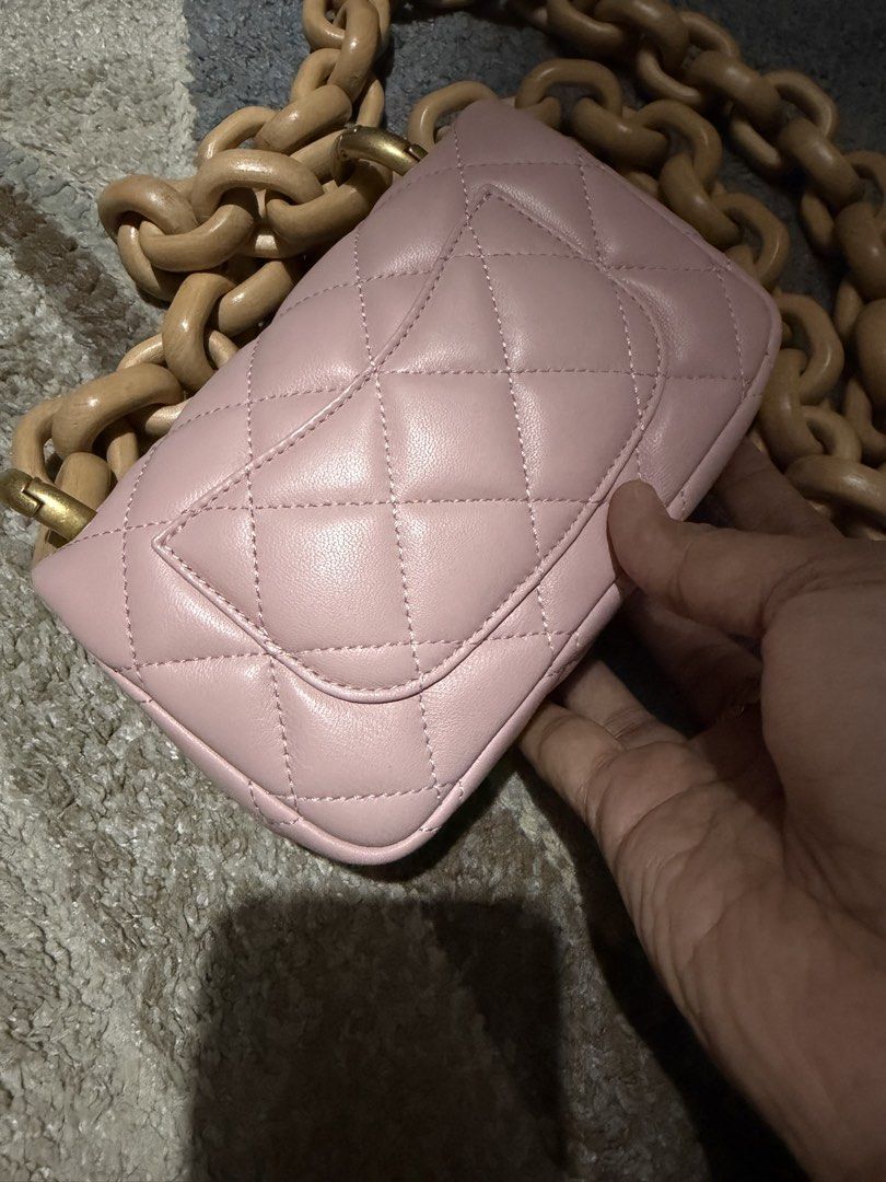 Extremely Rare Chanel Mini Wooden Chain (Category: Luxury Bags & Wallets) located in Pasig City. Submitted by balenciaga.couture (Listing ID 1460896044, Image 3). Description: comes with dustbag hard to get and uncommon very good condition .