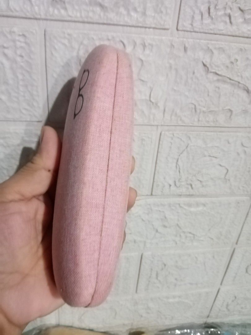 Eyewear case, per piece (Category: Looking For) located in Caloocan City. Submitted by 4kidsstore (Listing ID 1460856242, Image 1). Description: .