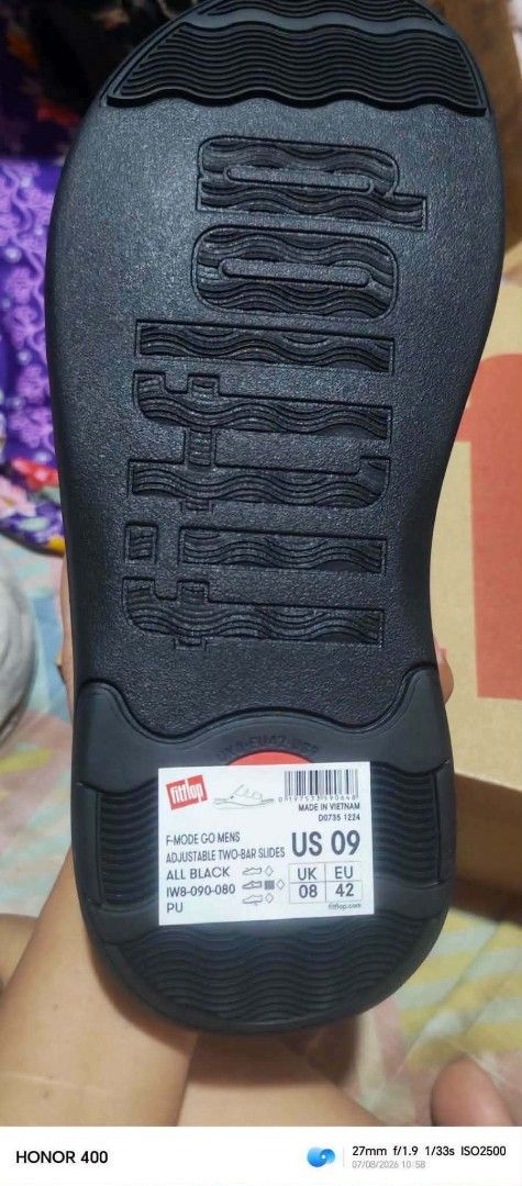Fitflop original size men 9 (Category: Slippers & Slides) located in Manila. Submitted by hanietol23240 (Listing ID 1460808239, Image 3). Description: - Fitflop F-Mode Go men's slides - Color: All Black - Size: US 9 - Features: Adjustable two-bar design - Origin: Made in Vietnam - Condition: Comes in original box - Ideal for: Casual wear.
