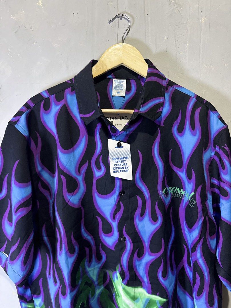 Flame Graphic Print Polo (Category: Tshirts & Polo Shirts ) located in Puerto Princesa. Submitted by chiefofstuffshopph (Listing ID 1460791451, Image 2). Description: Size Large 26” Chest 30” Length Ingood condition 1,200 plus sf.