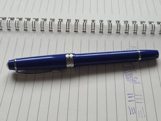 (Category: ) located in . Submitted by hong999 (Listing ID 1460793103, Image 1). Description: .