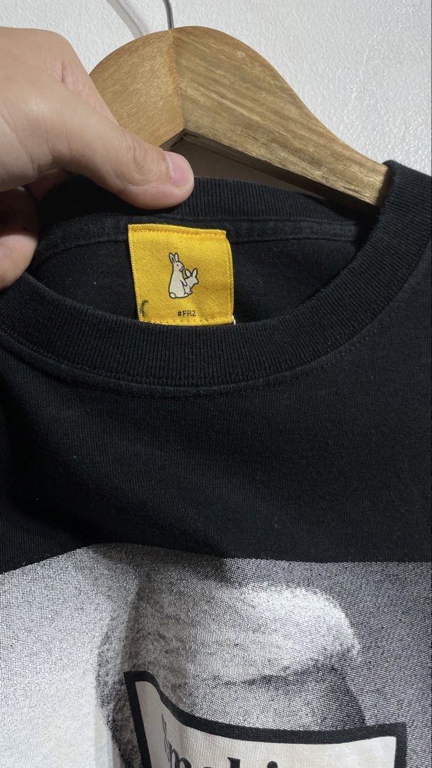 FR2 KARL LAGERFELD (Category: Tshirts & Polo Shirts ) located in Manila. Submitted by wiseshark_dac702 (Listing ID 1460778783, Image 3). Description: 🔥 FR2 🔥 📏 Dimensions: 25 - Length, 20 - Width 📐 Size: S on tag, Best fit M 🎨 Color rate: 9.5/10 ⚙️ Condition: 9.5/10.