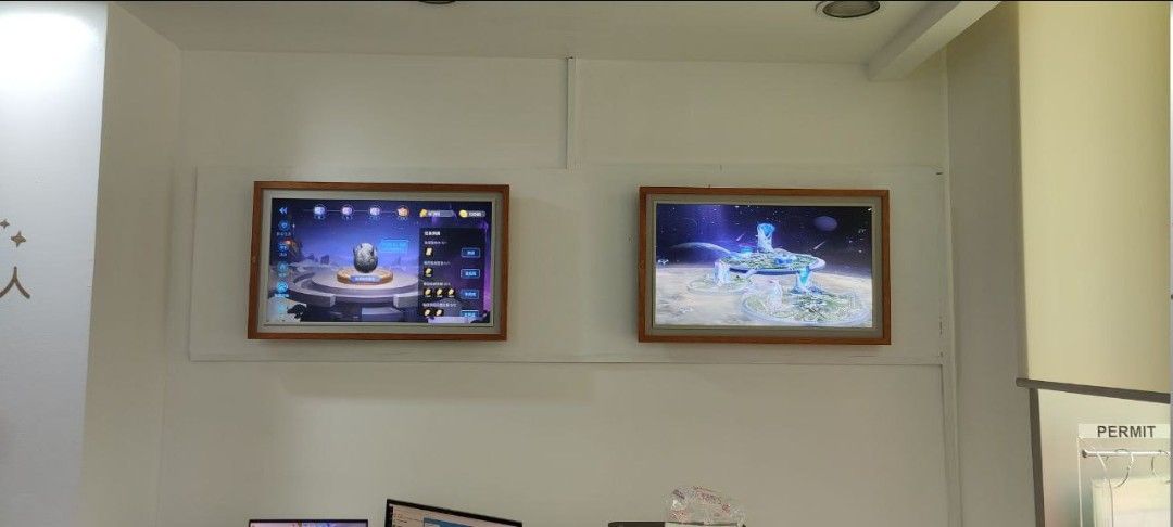 Frame Monitor (Category: Office & Business Technology) located in Manila. Submitted by nntiearvin (Listing ID 1460730415, Image 1). Description: Frame monitor for your wall at home..