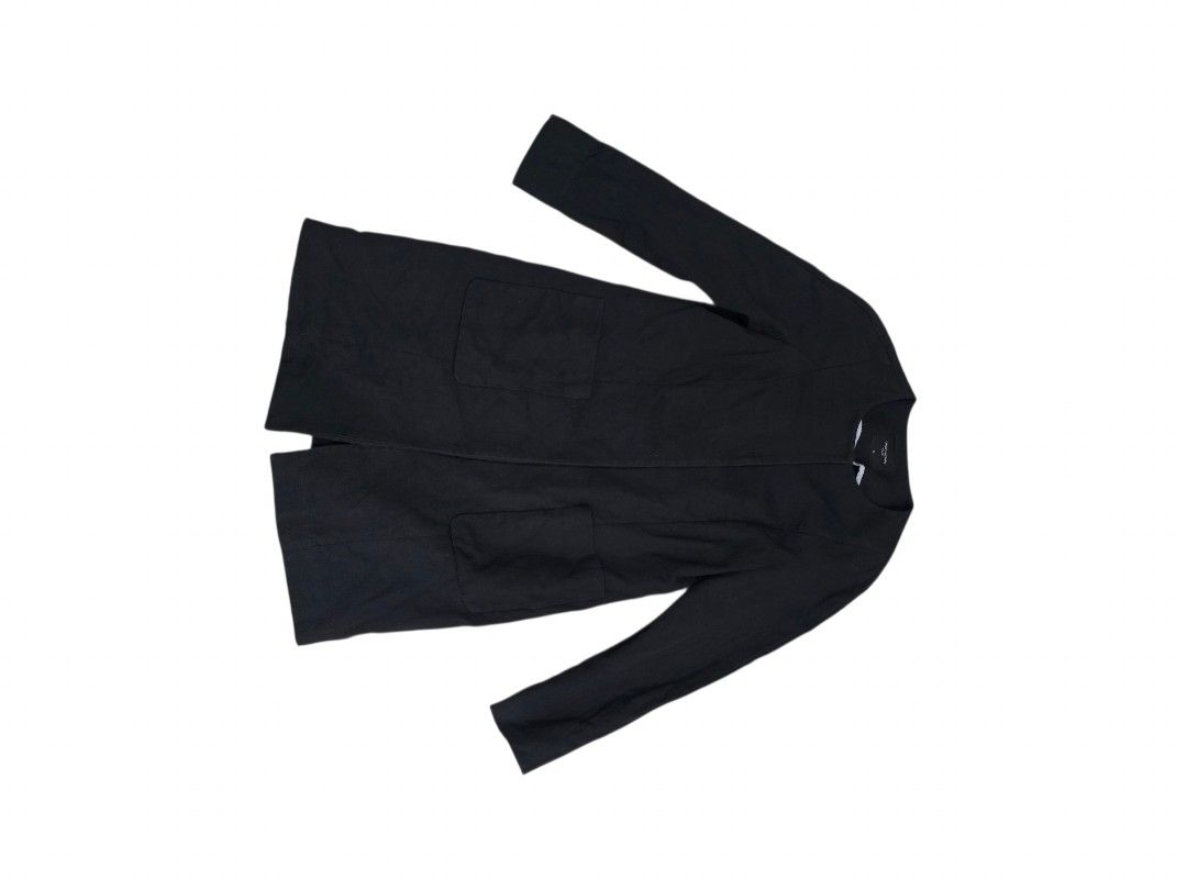 G2000 long jacket black (Category: Coats, Jackets and Outerwear) located in Batangas. Submitted by thevanitychamber (Listing ID 1460885100, Image 2). Description: .
