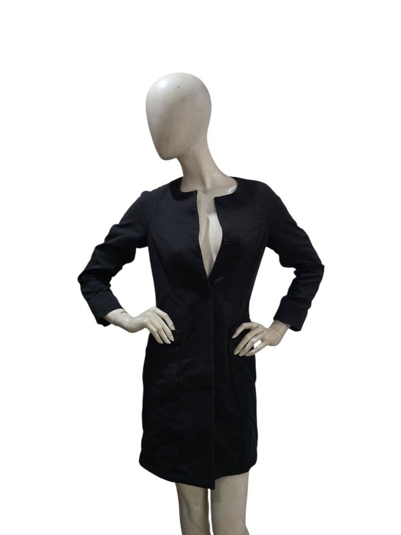 G2000 long jacket black (Category: Coats, Jackets and Outerwear) located in Batangas. Submitted by thevanitychamber (Listing ID 1460885100, Image 1). Description: .