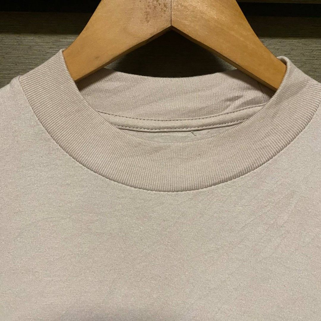 G59 (Category: Tshirts & Polo Shirts ) located in Cavite. Submitted by safehawk-c9a684 (Listing ID 1460904108, Image 3). Description: for sale g59 merch embroidered logo beefy neckline solid size medium to large 23w28.5L.