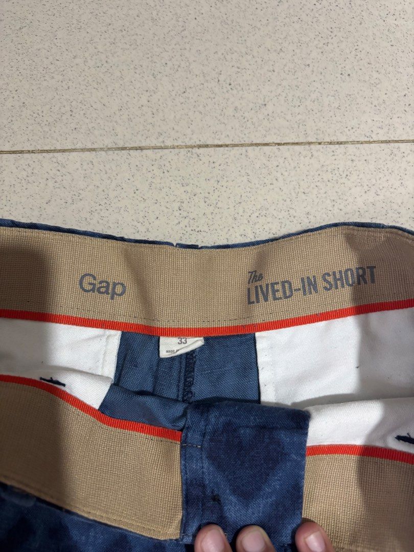 GAP shorts (Category: Shorts) located in Cagayan de Oro. Submitted by thriftcgyph (Listing ID 1460809622, Image 2). Description: GAP ₱550 NO ISSUE COLOE RATE: 9/10 NO SIZE ON TAG L: 20 W: 33.