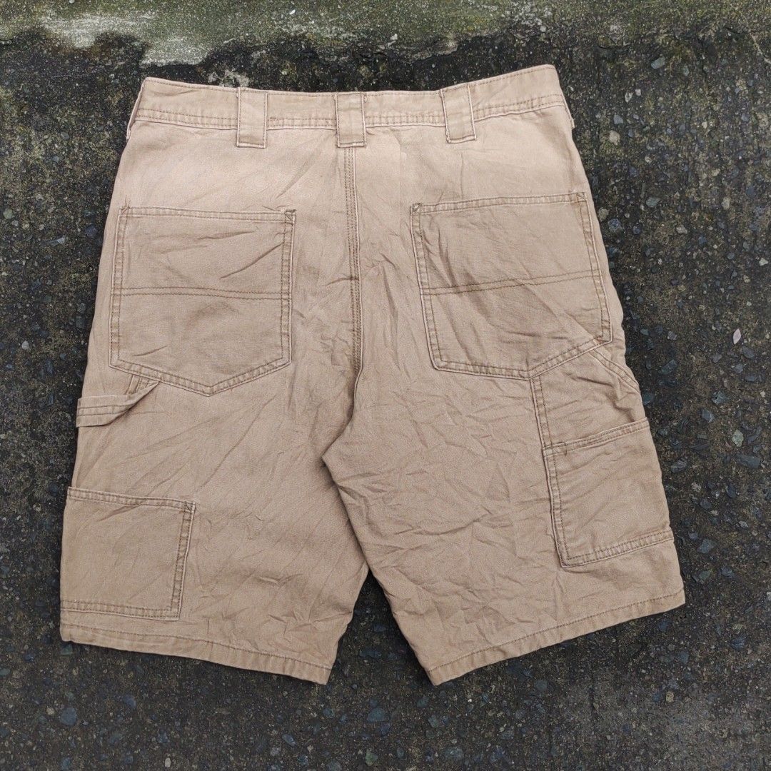 George Carpenter Jorts (Category: Shorts) located in Manila. Submitted by cyprus.thrift (Listing ID 1460823605, Image 2). Description: George Carpenter very good conditin no issue need wash +sf dimes: waist 30-31 length 20 leg hole 9.5 rise 11.