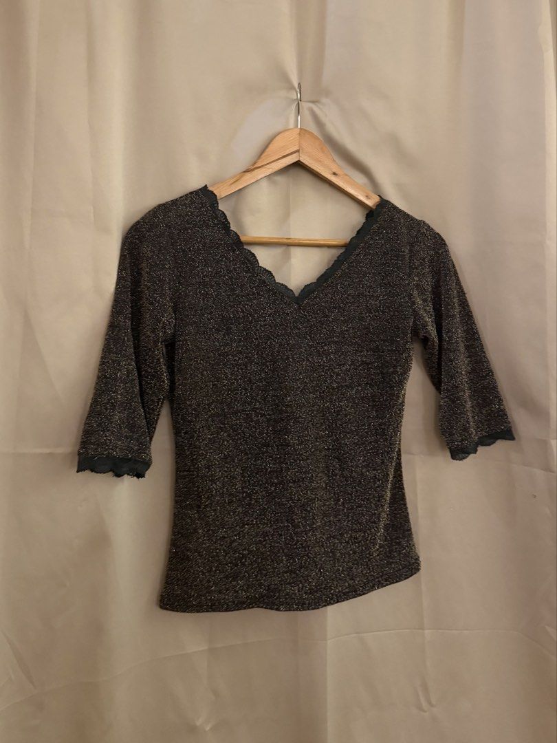 Glitter scallop top (Category: Blouses) located in Manila. Submitted by 414studio (Listing ID 1460899895, Image 1). Description: Fits small to med stretchy fabric.
