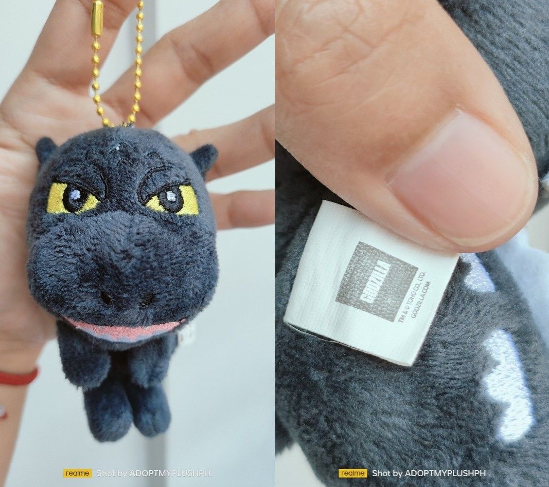 Godzilla Plush Charms (Category: Plushies & Soft Toys) located in Taguig. Submitted by adopt.my.plush.ph (Listing ID 1459896816, Image 2). Description: 230.00 each *as is, WYSIWYG no paper tags ‼️Photos have been uploaded for your reference. Kindly make sure to review them ALL before sending your inquiries. 𝄃𝄃𝄂𝄂𝄀𝄁𝄃𝄂𝄂𝄃.