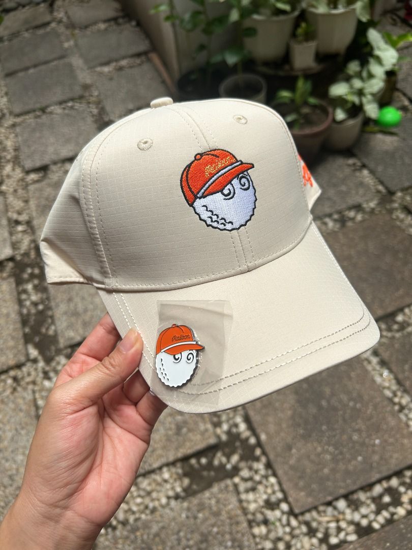 Golf Cap with Magnetic Ball Marker (Category: Caps & Hats) located in Caloocan City. Submitted by goodfindsonly888 (Listing ID 1460792862, Image 2). Description: ⛳️ Sports golf cap with magnetic ball marker. ✨ 6 styles available. 🧢 One size only: M/L .