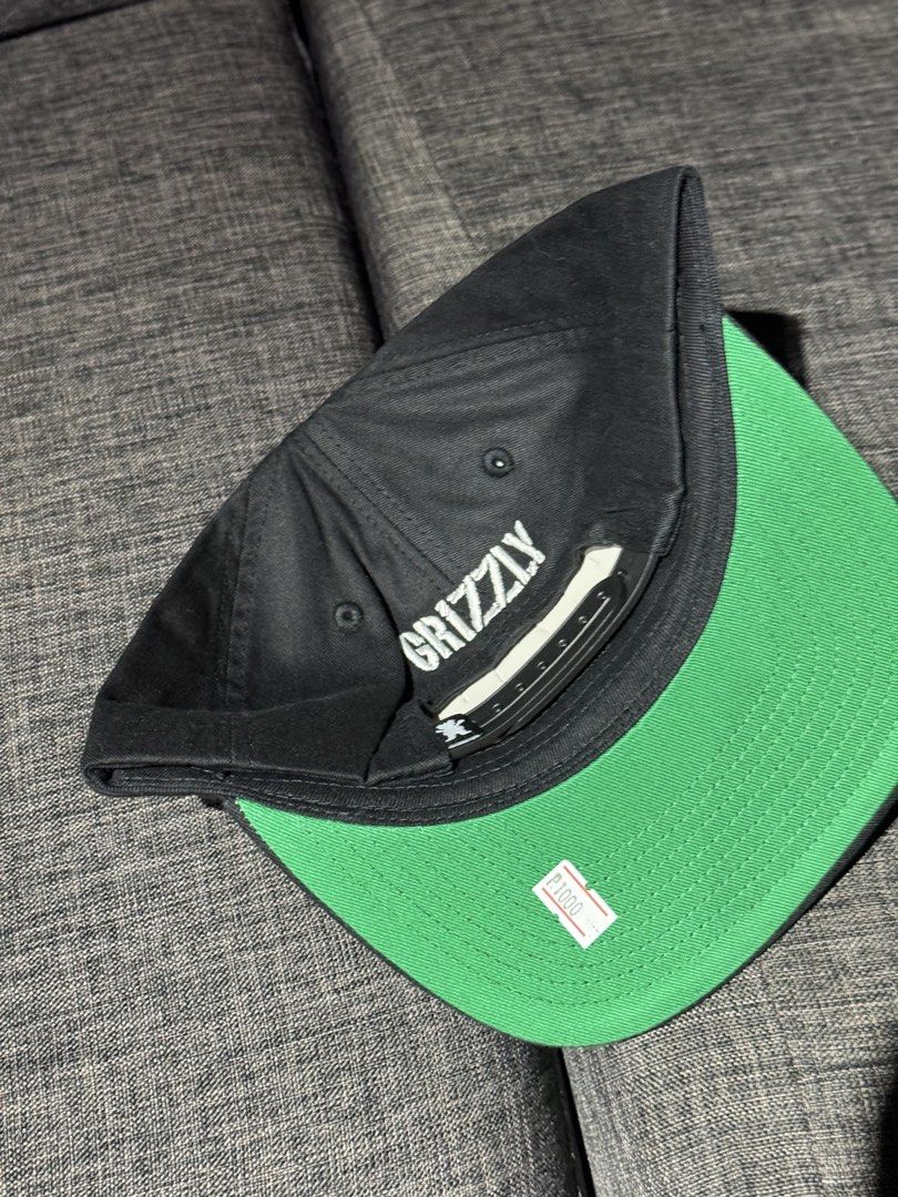 Grizzly Bear Logo Snapback Black (Category: Caps & Hats) located in Cavite. Submitted by wsaleclub (Listing ID 1460878149, Image 2). Description: 10pcs up big discount Yes choosing Pm.