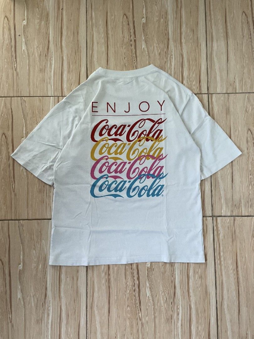 GU Coca Cola Tee (Category: Tshirts & Polo Shirts ) located in Manila. Submitted by sampeso (Listing ID 1460808855, Image 1). Description: in inches length: 26 width: 21 sleeve: 10.