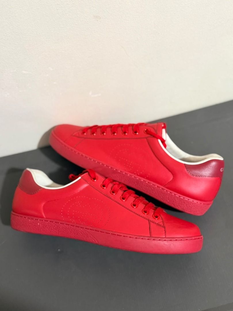 Gucci Ace Perforated Interlocking G (Category: Sneakers & Footwear) located in Baguio. Submitted by snkr.essence (Listing ID 1460844680, Image 1). Description: Gucci Ace Perforated Interlocking G Size: 10G FITS 10.5-11 US Condition: Used Inclusions: Pair only Price: ₱8,500 Check us out on: IG: snkr.essence Carousell: snkr.essence 🚚 📦Shipping Thru J&T (₱200 SF) 📍Baguio City - 2600.
