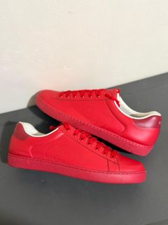 (Category: ) located in . Submitted by snkr.essence (Listing ID 1460844680, Image 1). Description: .