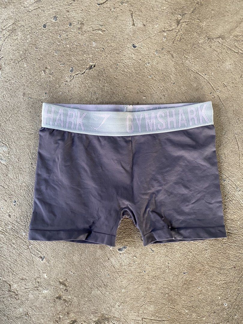 Gymshark Womens Cycling (Category: Underwear) located in Sinait. Submitted by rinzuthrift (Listing ID 1460746551, Image 1). Description: - Grey Gymshark boxer briefs - Features iconic Gymshark logo on waistband - Made with comfortable and stretchy material - Ideal for workouts and everyday wear - Feel free to ask any questions!.