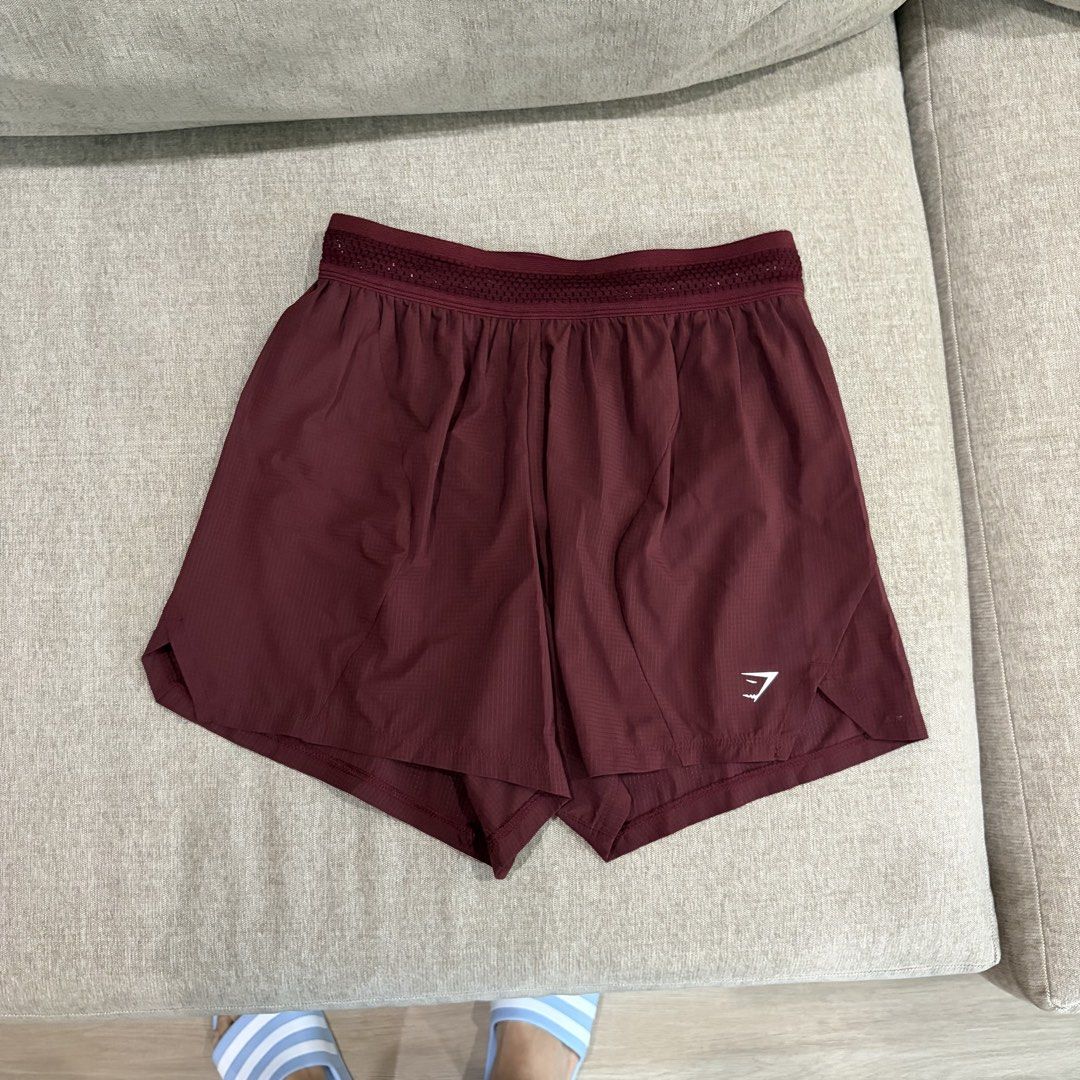 Gymshark Train Short 5” Burgundy (Category: Activewear) located in Quezon City. Submitted by aleceubank (Listing ID 1460740674, Image 1). Description: Gymshark Train Short 5” Burgundy Size S (30-32) Used 2x cut tag 1.5k .