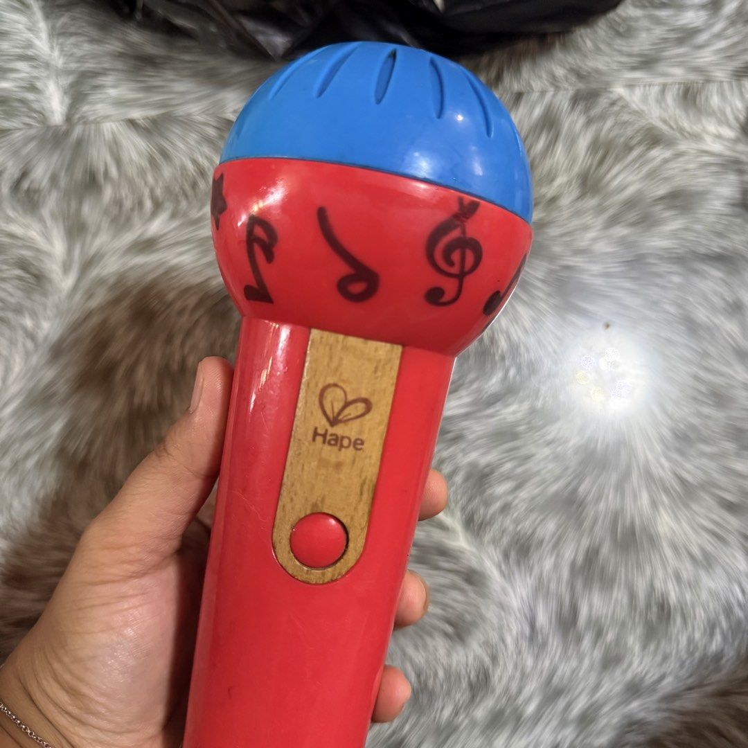 Hape Mic (Category: Infant Playtime) located in Manila. Submitted by sbliss.luxe (Listing ID 1460794878, Image 2). Description: ➡️ Pwede pa ata ma fix ung sa loob pra mg echo sya ➡️ See picture gwa ng wooden sya .