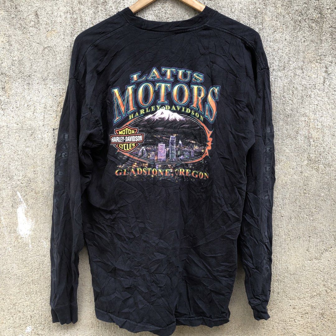 HARLEY DAVIDSON (Category: Coats, Jackets and Outerwear) located in Manila. Submitted by pitogoline94751 (Listing ID 1460846533, Image 3). Description: Vintage Harley Davidson Dimes:22x29 1500.