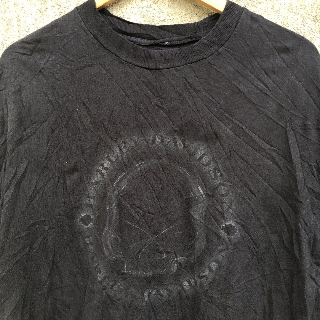 HARLEY DAVIDSON (Category: Coats, Jackets and Outerwear) located in Manila. Submitted by pitogoline94751 (Listing ID 1460846533, Image 2). Description: Vintage Harley Davidson Dimes:22x29 1500.