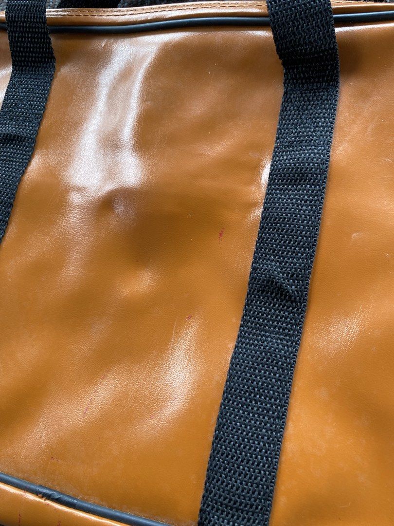 Harley Davidson Bag (Category: Belt bags, Clutches and Pouches) located in Taguig. Submitted by offther4ck (Listing ID 1460814029, Image 3). Description: .