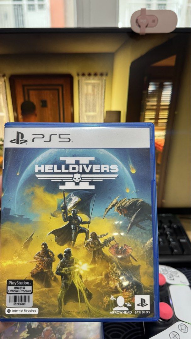HELLDIVERS 2 PlayStation 5 PS5 Game (Category: PlayStation) located in Manila. Submitted by vaulte_mnl (Listing ID 1460792294, Image 1). Description: - HELLDIVERS 2 for PS5 - Official Product - Internet connection required to play - Experience intense co-op action - Explore alien worlds and fight for freedom.