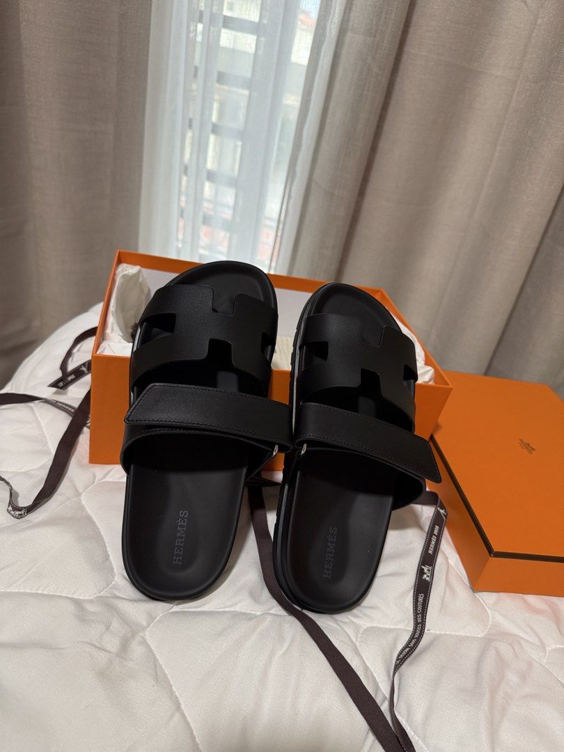 Hermes Chypre (Category: Slippers and slides) located in Manila. Submitted by chingguuu (Listing ID 1460877594, Image 1). Description: This is a preloved item. This item was used with care. PM me for the actual photo. RFS: gained weight (laki ng paa ko now lalo).