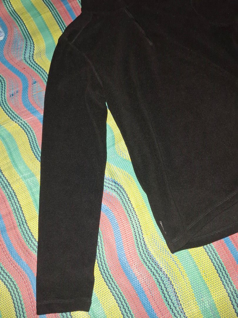 Hiking fleece jacket decathlon (Category: Coats, Jackets and Outerwear) located in Malolos. Submitted by nyarf (Listing ID 1460726584, Image 3). Description: Not used fleece jacket medium to large size Good for outdoor or casual activities.