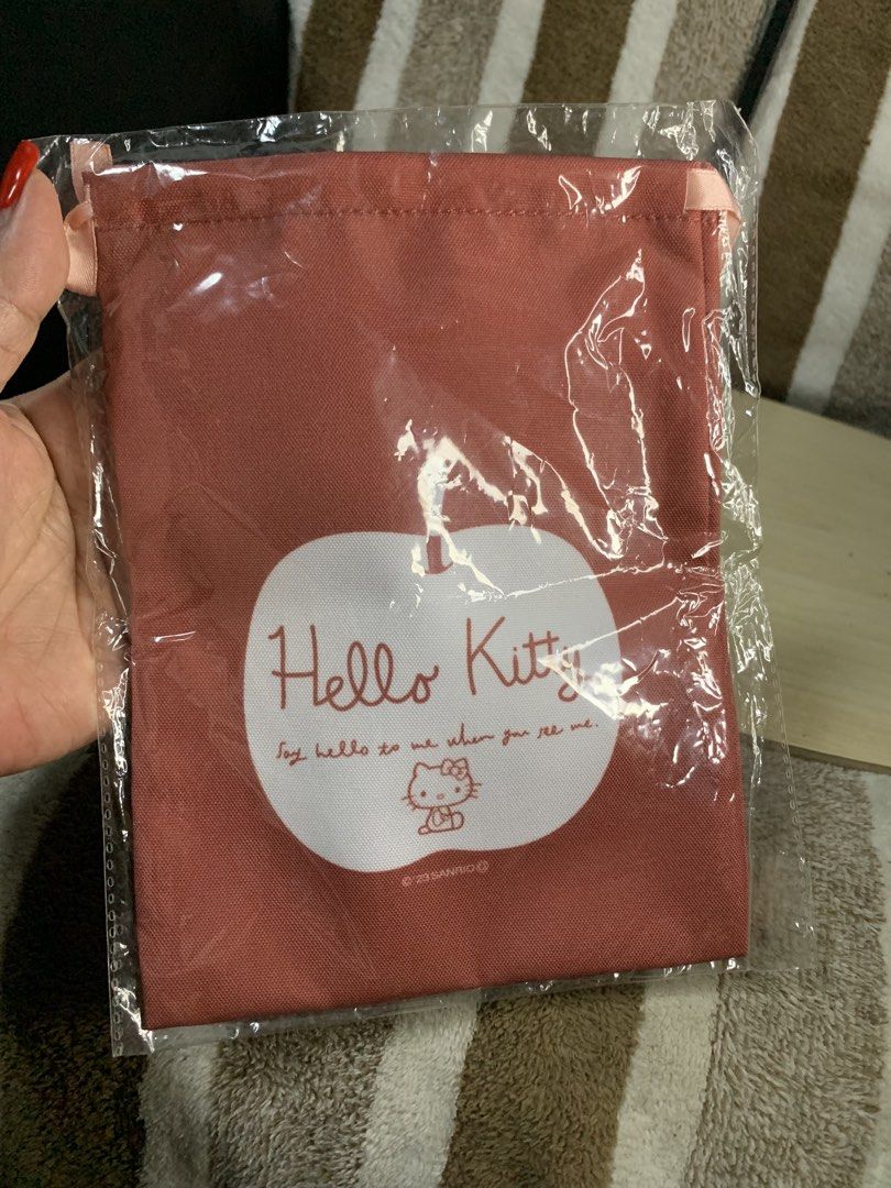 HK sanrio bnew pouch (Category: Purses & Pouches) located in Cabanatuan. Submitted by mjluxxejapan (Listing ID 1460801583, Image 1). Description: Fixed price string pouch bnew .approx 6”x8” meas canvas tela material makapal .