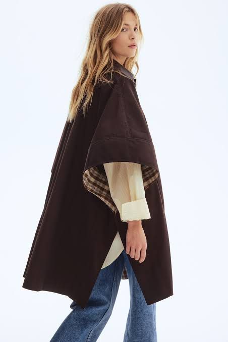H&M Cape Coat in Brown (Category: Coats, Jackets and Outerwear) located in Dasmarinas. Submitted by retailtherapy1 (Listing ID 1460819208, Image 1). Description: BNWT H&M Cape Coat Plaid inner lining with a contrast leather collar Burberry-esque vibes Size medium—runs small on the shoulders but a little generous on the length RFS: Purchased online but I don’t find myself reaching for it .