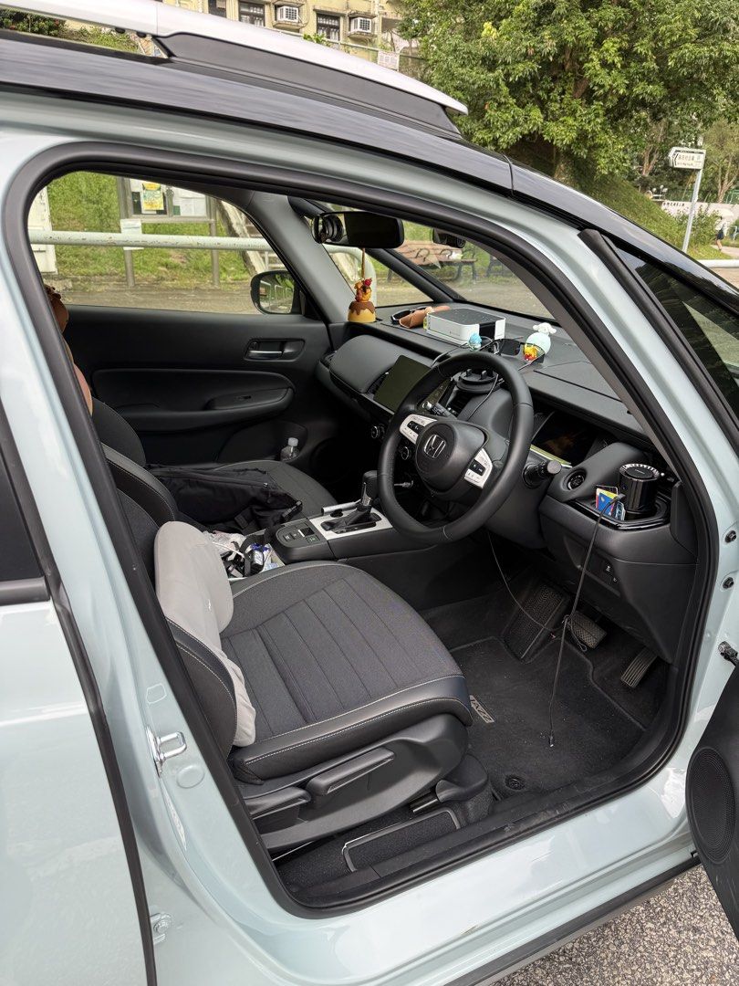Honda Jazz Crosstar Auto （分類：車輛放售）位於 Hong Kong。 由 b99s6452gk04358 提交（商品編號 1460848949，圖片 2）。簡介： 呢架Jazz Crosstar 1.5L 好慳油，適合市區代步。車身顏色係淺藍綠色，配黑色車頂同輪圈，好有個性。車內空間夠用，後座可以放嘢。有埋車cam。保養得幾好，定期原廠保養，換偈油。。
