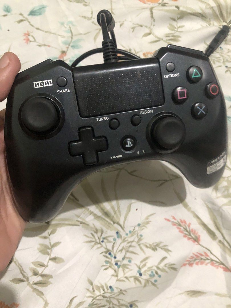 Horipad FPS Plus Long 2 meters wired PS4 Controller (Category: Controllers) located in Quezon City. Submitted by markgolveo (Listing ID 1460786502, Image 3). Description: Horipad FPS Plus Long 2 meters wired PS4 Controller Tested functioning all buttons analog and features properly No ghost movements Using this on our PC to play steam games.