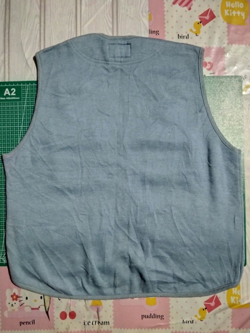 Horizon Dream Vest (Category: Vests) located in Makati City. Submitted by christhrift10 (Listing ID 1460914004, Image 3). Description: Horizon Dream Cargo Vest Large on tag 22.5x25 Good condition P250+sf Loc.Olympia, Makati Pick-up or Delivery Gcash ready if J&T.