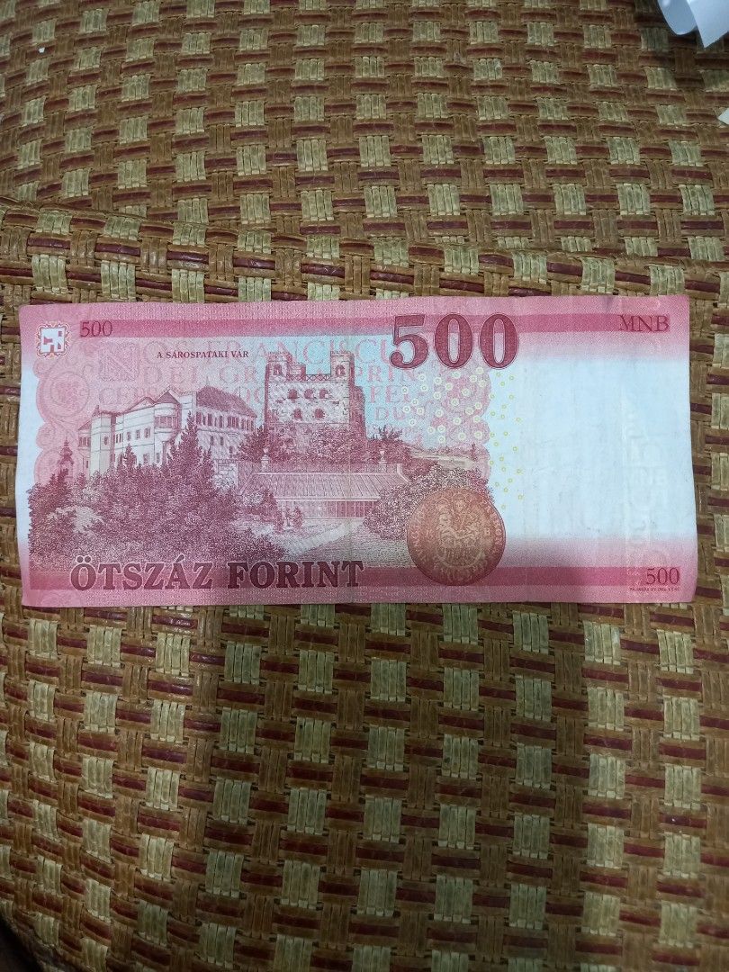 Hungary 500 Forint Banknote - 2025 (Category: Currency) located in Subic. Submitted by regiegabriel29 (Listing ID 1460785715, Image 2). Description: - Authentic Hungarian 500 Forint banknote - Features a portrait on the front - Depicts a castle on the back - Dated Budapest 2025 - Ideal for banknote collectors - Makes a unique souvenir - Please check photos for condition details.
