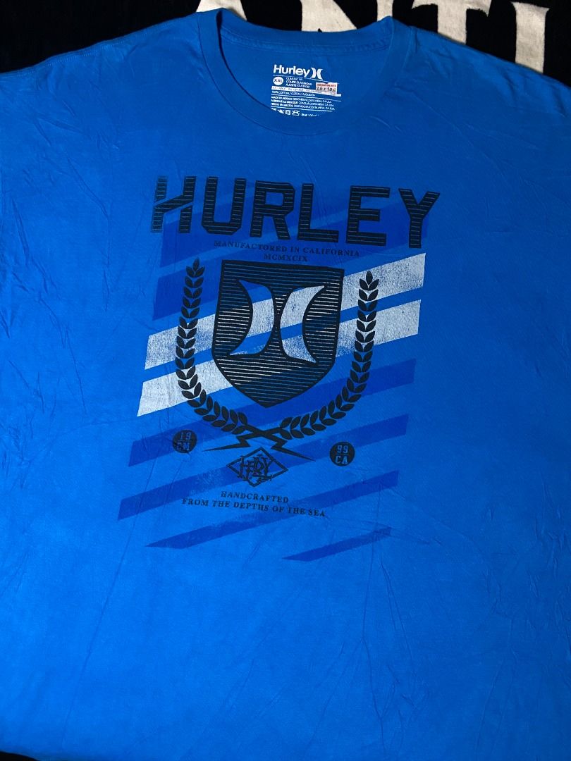 Hurley | shirt (Category: Tshirts & Polo Shirts ) located in Las Pinas. Submitted by all_details_posted (Listing ID 1460853349, Image 1). Description: cracked print only.