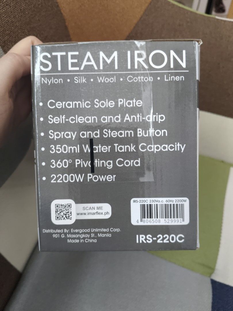Imarflex Steam Iron IRS-220C 2200W Ceramic Sole Plate (Category: Irons & Steamers) located in Rizal. Submitted by anyadrea (Listing ID 1460744053, Image 2). Description: - Imarflex Steam Iron IRS-220C - Powerful 2200W for efficient ironing - Large 350ml water tank for longer steaming - Ceramic sole plate for smooth gliding - Self-clean function for easy maintenance - Anti-drip feature prevents water stains - 360° pivoting cord for comfortable han