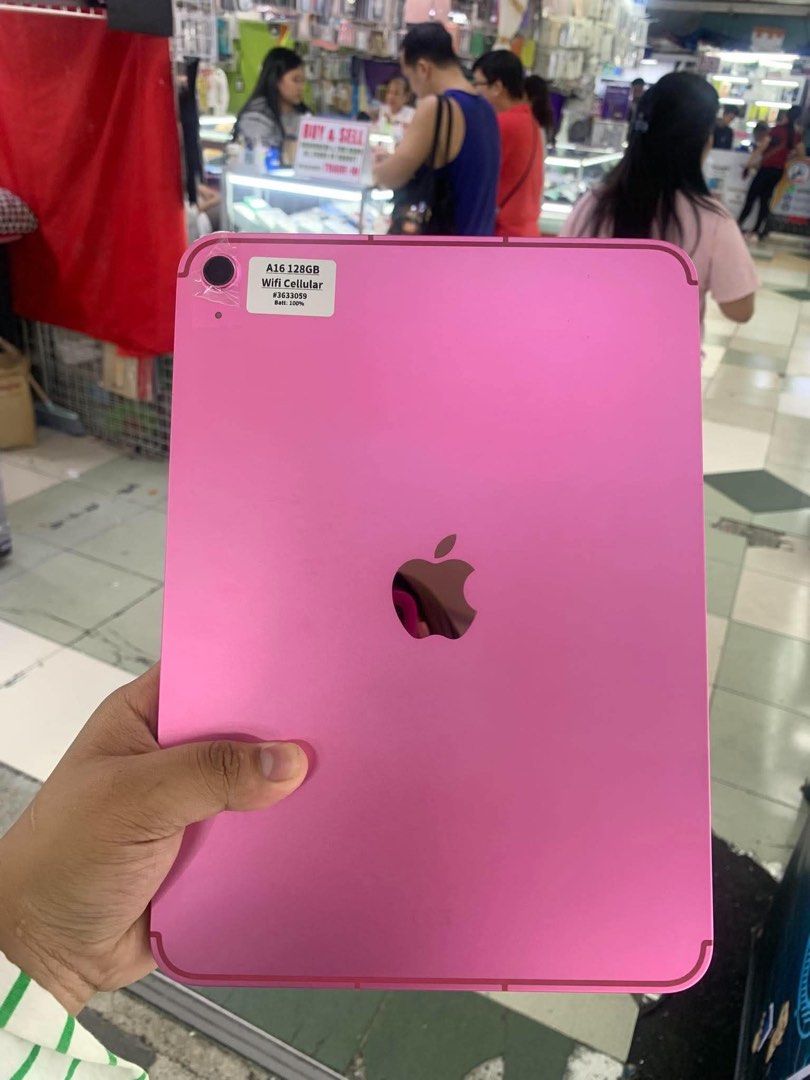 iPad 11th Gen 128GB WIFI CELLULAR No Issue Secondhand (Category: iPad) located in Pasig City. Submitted by FarAndRayShop (Listing ID 1460782690, Image 1). Description: OPEN FOR SWAP/SELLING/BUYING (RFS: Buy and Sell) Price: 28,499 iPad 11th Gen 128GB •CELLULAR •NO HIDDEN ISSUES •TEST TO SAWA •Authentic Phone Physical store in Greenhills Shopping Center XD-09 Stall Number Look For Rayray Or Anika NO CASH INSTALLMENT We are open also for : *CREDITC