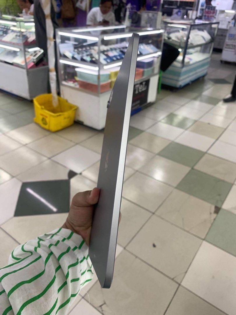 iPad Air M3 128GB WIFI No Issue Secondhand (Category: iPad) located in Pasig City. Submitted by FarAndRayShop (Listing ID 1460781568, Image 2). Description: OPEN FOR SWAP/SELLING/BUYING (RFS: Buy and Sell) Price: 32,499 iPad Air M3 128GB •WIFI •NO HIDDEN ISSUES •TEST TO SAWA •Authentic Phone Physical store in Greenhills Shopping Center XD-09 Stall Number Look For Rayray Or Anika NO CASH INSTALLMENT We are open also for : *CREDITCARD INSTALLMENT (