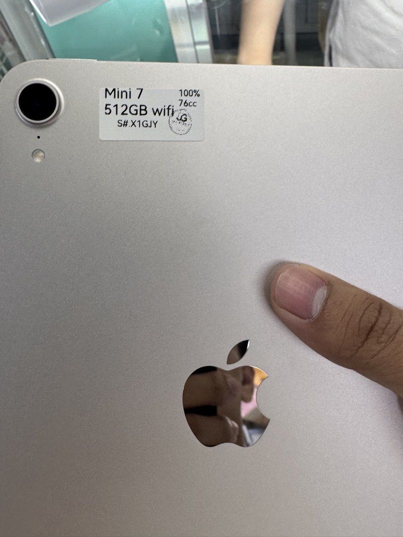 iPad MINI 7 WIFI 512GB WITH BOX AND FREEBIES (Category: iPad) located in Manila. Submitted by ram-gadget-shop (Listing ID 1460769866, Image 2). Description: .