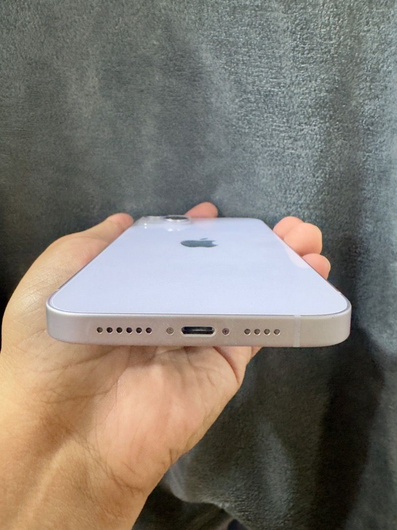 iPhone 14 Plus 256 gb (Category: iPhone 14 Series) located in Caloocan City. Submitted by homaraya (Listing ID 1460743853, Image 3). Description: ✅ 100% Original iPhone ✅ No SIM Restrictions ✅ eSIM / physical sim ✅ Fully working — all functions tested ✅ iCloud/Apple ID can be signed out before turnover ✅ No Face ID issue, no audio issue, no charging issue, no camera issue, no hidden issues ✅ No repair history ✅ No scratches, no dents, physically 