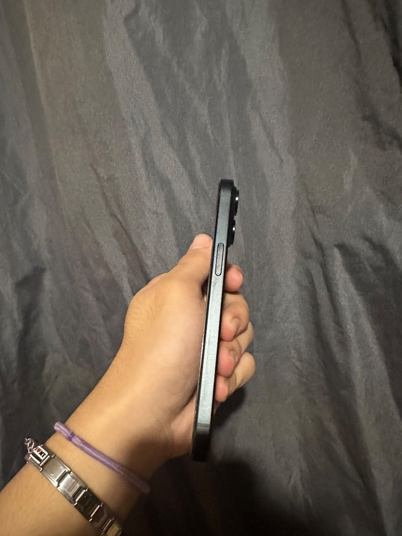 iPhone 15 128gb For Sale (Category: iPhone 15 Series) located in Angeles City. Submitted by 1nonlyzen (Listing ID 1460830691, Image 3). Description: iPhone 15 128gb (Black) Helping a friend ✅No Camera Paint Chips ✅Working Face ID and True Tone ✅Factory Unlocked ✅Minimal Dents ✅128GB ✅87% Battery Health ✅NTC Approved (ZP/A) ✅OPENLINE all sims compatible Inclusion : WITH BOX, UNIT, CASE, AND CORD.