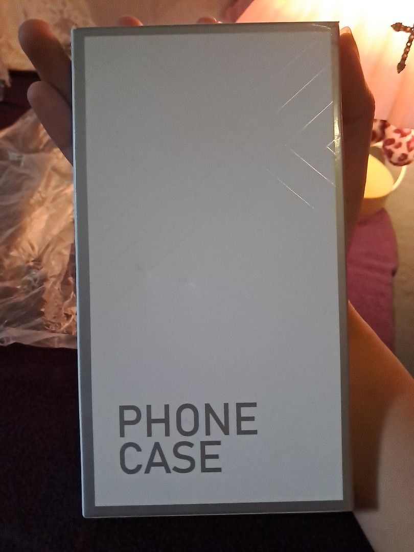 Iphone 16 plus 6.7 (Category: Cases & Sleeves) located in Manila. Submitted by aliyahhh06 (Listing ID 1460770753, Image 1). Description: two tempered glass screen protectors alongside the magnetic shockproof case itself (opened but never used)3.