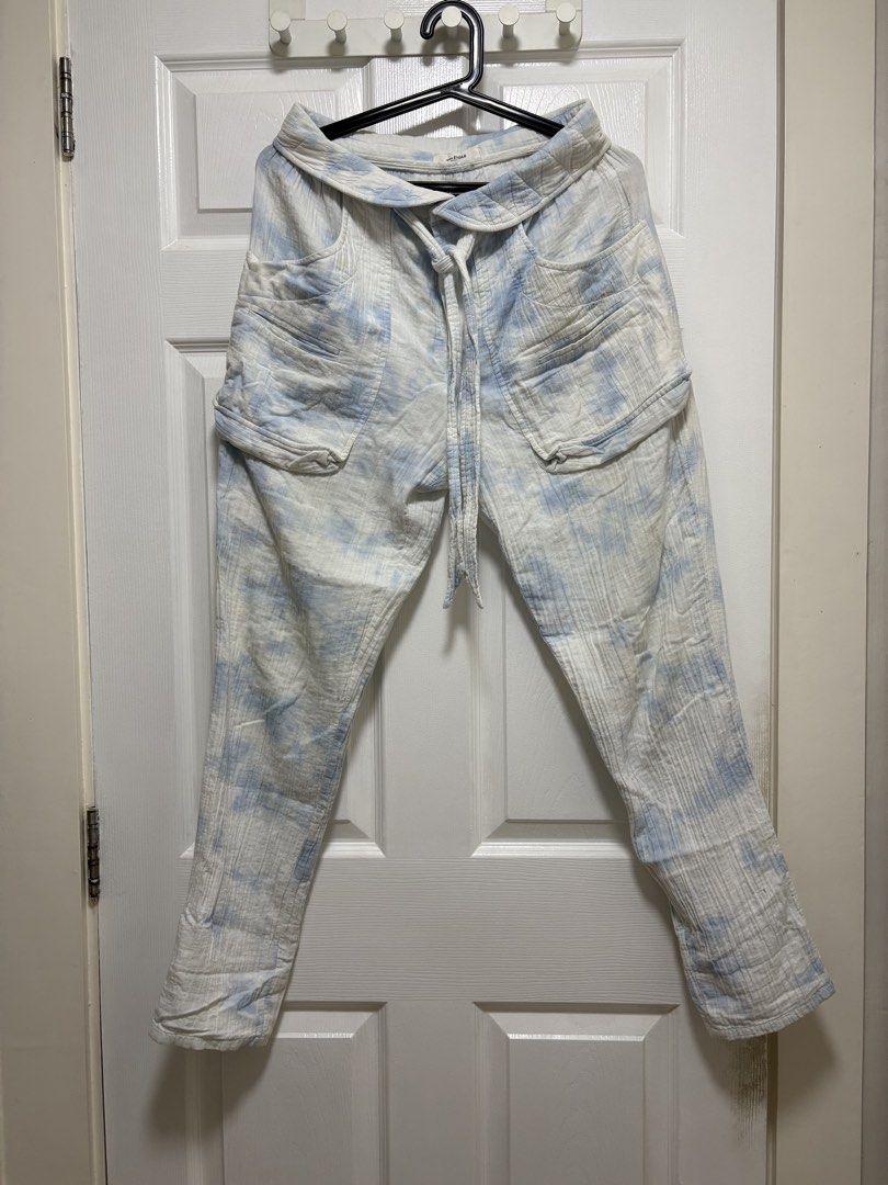 Isabel Marant Etoile - Lounge Cargo pants (Category: Other Bottoms) located in Paranaque City. Submitted by misstinay (Listing ID 1460809984, Image 1). Description: Super comfy lounge/beach pants in blue/white tie dye. Needs wash! From my sisters closet. She moved out of the country already. Decluttering .