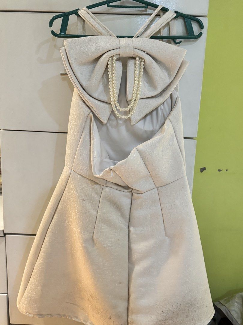 Ivory Shimmery Bow Dress (Category: Dresses) located in Manila. Submitted by keiizumiso (Listing ID 1460773637, Image 2). Description: Ꮚ WTS ⨟ ⇨⠀ ⠀ﾉ Ivory Shimmery Bow Dress ⇨⠀ ⠀ﾉ size m (chat to see flaws) ⇨⠀ ⠀ﾉ need funds for school :C ⇨⠀ ⠀ﾉ sp: ₱2800 op: ₱5000 ⇨⠀ ⠀ﾉ includes dress ⇨⠀ ⠀ﾉ mop: gcash / gotyme / bdo ⇨⠀ ⠀ﾉ mod: jnt or meetup within qc ⇨⠀ ⠀ﾉ Since it’s my first time selling, for your assurance I’m willing to provide my main account 