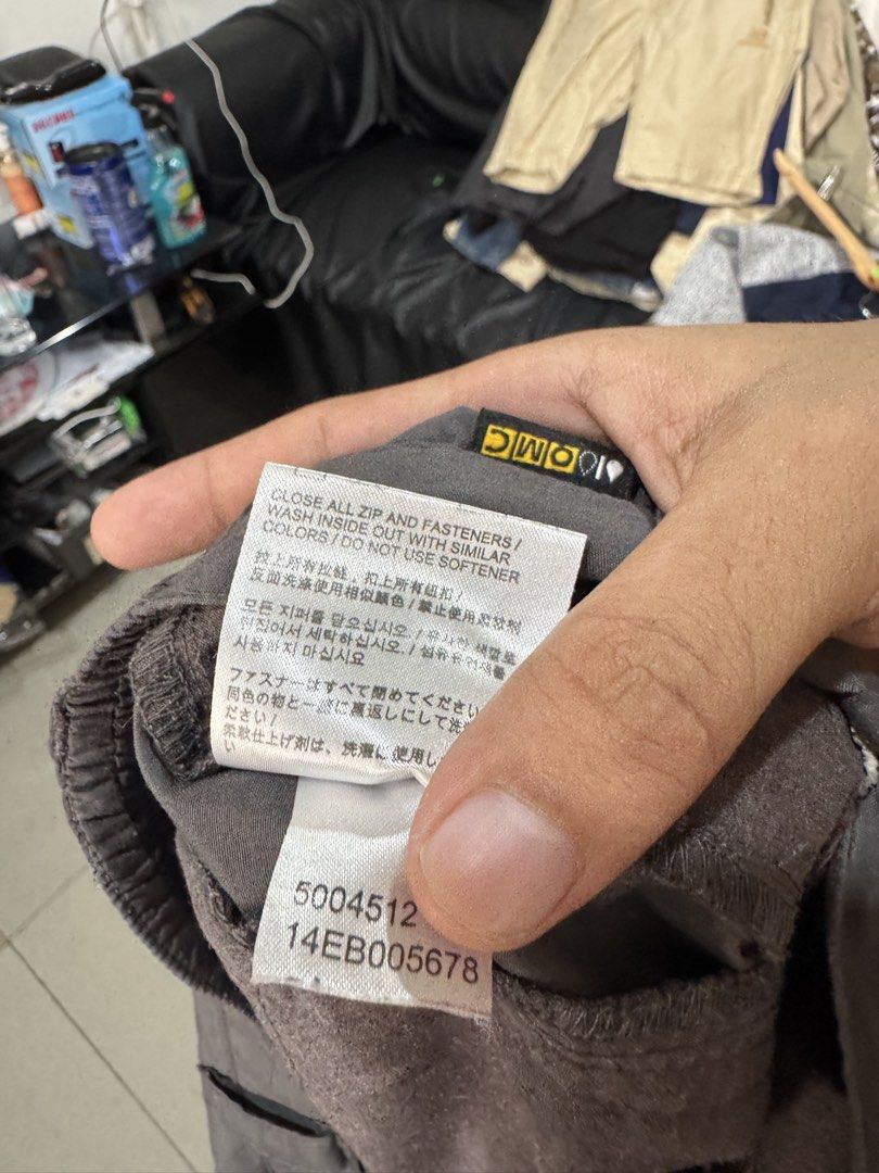JACK WOLF SKIN Cargo shorts (Category: Shorts) located in Cagayan de Oro. Submitted by thriftcgyph (Listing ID 1460803027, Image 3). Description: JACK WOLF SKIN ₱600 NO ISSUE COLOE RATE: 9/10 XL SIZE ON TAG L: 20 W: 38.