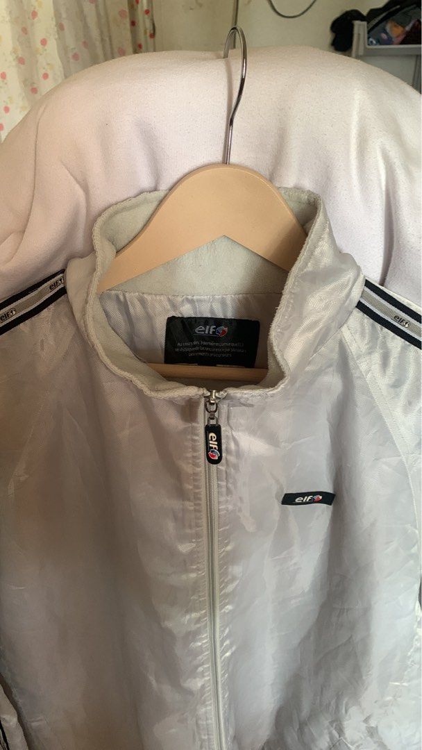 JACKET ELF (Category: Coats, Jackets and Outerwear) located in Pasir Mas. Submitted by marr_thrift (Listing ID 1460761178, Image 2). Description: PIT 23.5 LABUH 30.